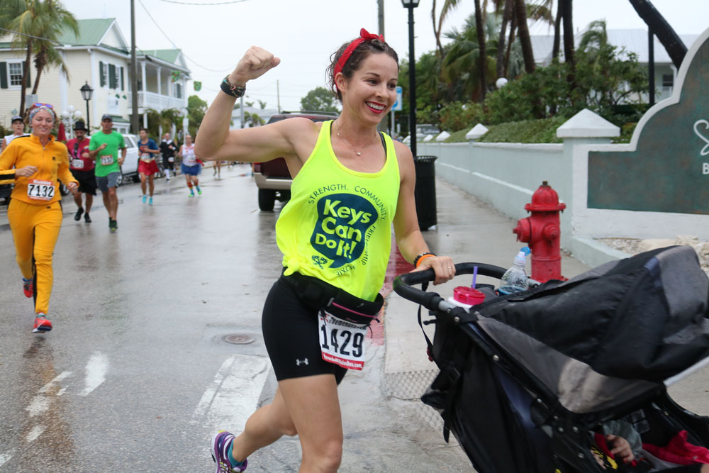 Heroes and Villains 5K 2017 photo - Duval Street, Key West